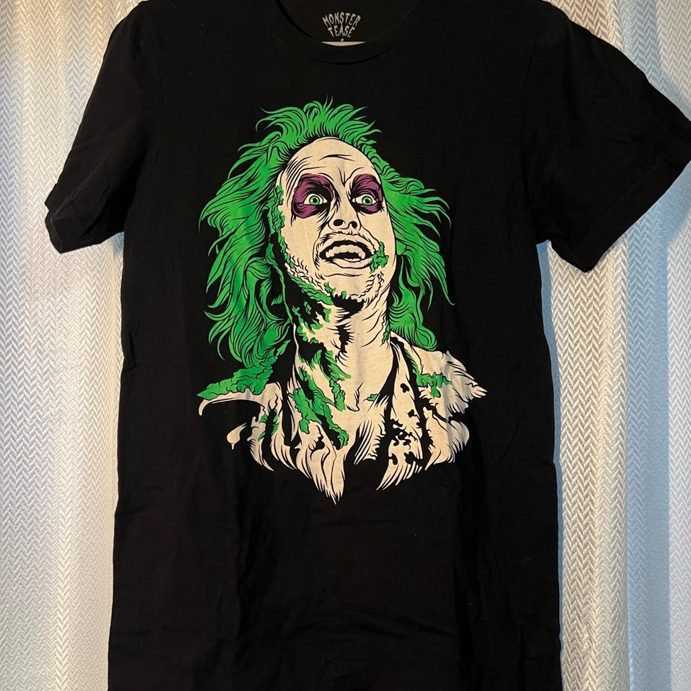 Black and green Beetlejuice T-shirt